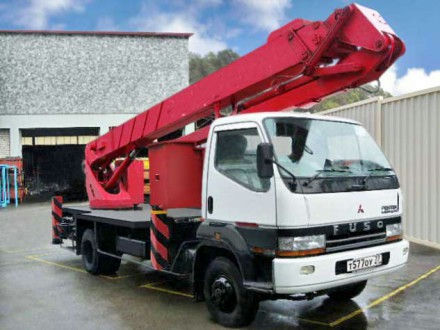 Автовышка АГП 26 м Tadano AT-230CG на базе Isuzu Forward