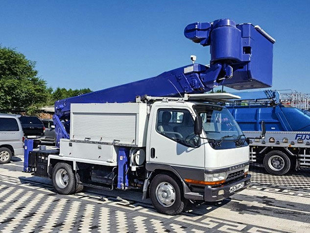Автовышка 20 м AT-145TE АГП на базе Mitsubishi Canter