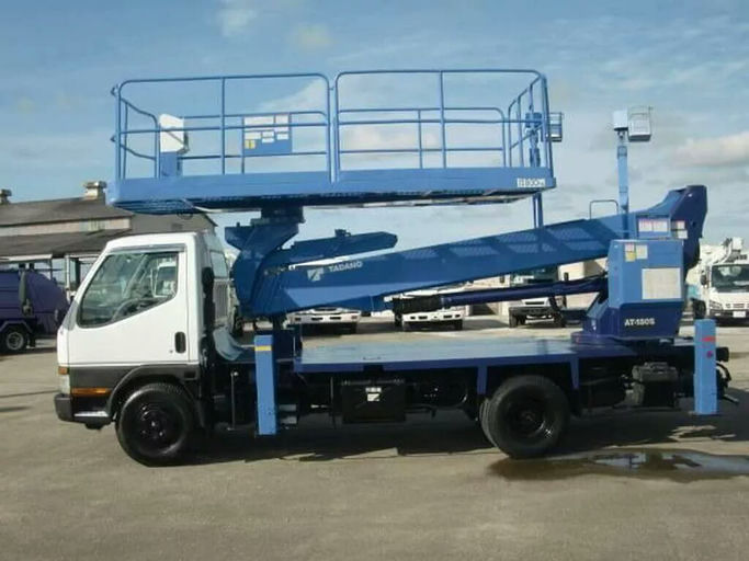 Автовышка Tadano AT 150S 16 м с балконом на базе Hino